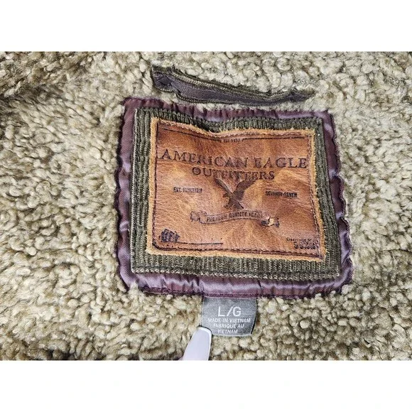 American Eagle Outfitters Vintage Sherpa Corduroy Jacket Size Large